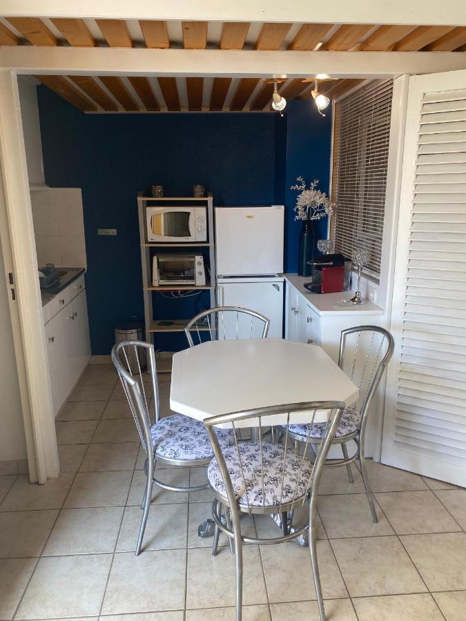Joli Appartement Mezzanine Avec Parking La Roquille Агде Екстериор снимка