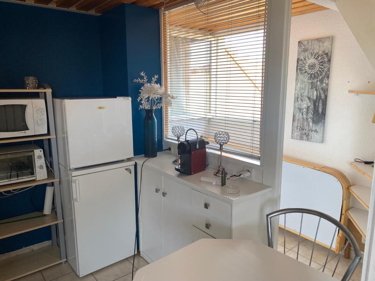 Joli Appartement Mezzanine Avec Parking La Roquille Агде Екстериор снимка